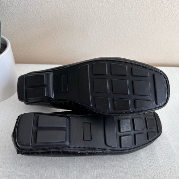 Vintage St. John’s Bay Black Cric Leather Loafers Women’s 9.5M - Picture 11 of 11